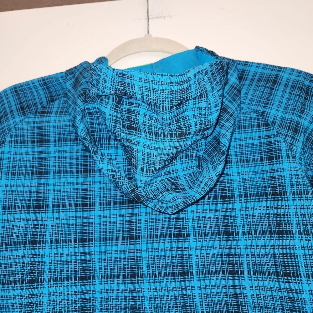 Patagonia Kids Turquoise & Black Plaid Full Zip Hooded Jacked Size XL/14 Pockets